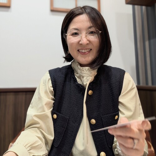 神奈川の当たる占い師こはく先生